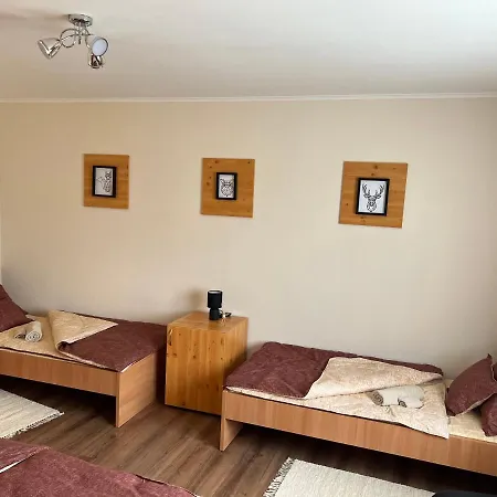 Negy Evszak Vendeghaz Apart Otel