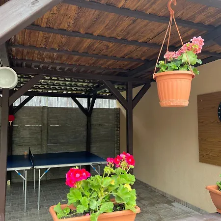 Apart Otel Negy Evszak Vendeghaz
