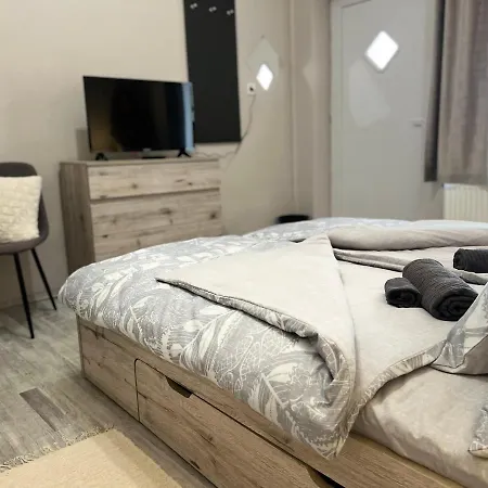 Apart Otel Negy Evszak Vendeghaz Aggtelek