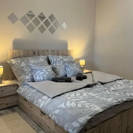 Apart Otel Negy Evszak Vendeghaz 3*